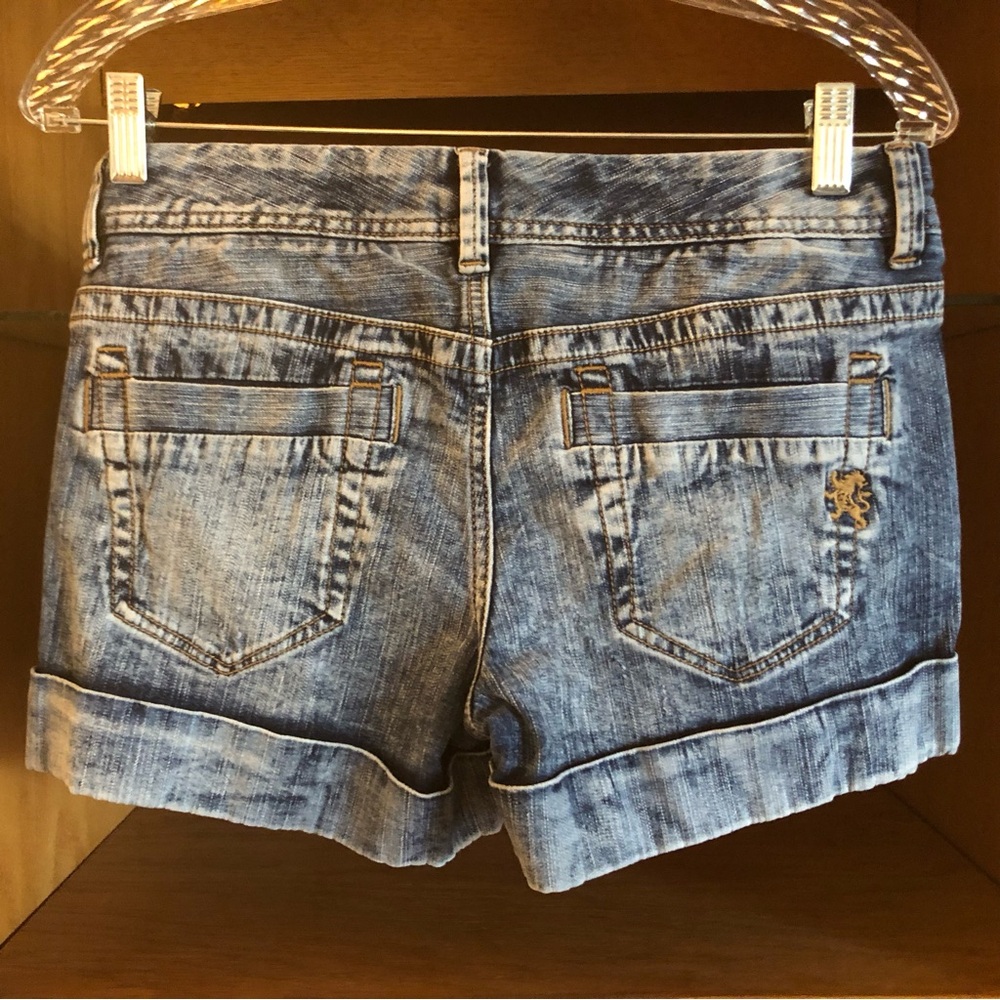 EUC Express  Blue Denim Shorts - Picture 2 of 4
